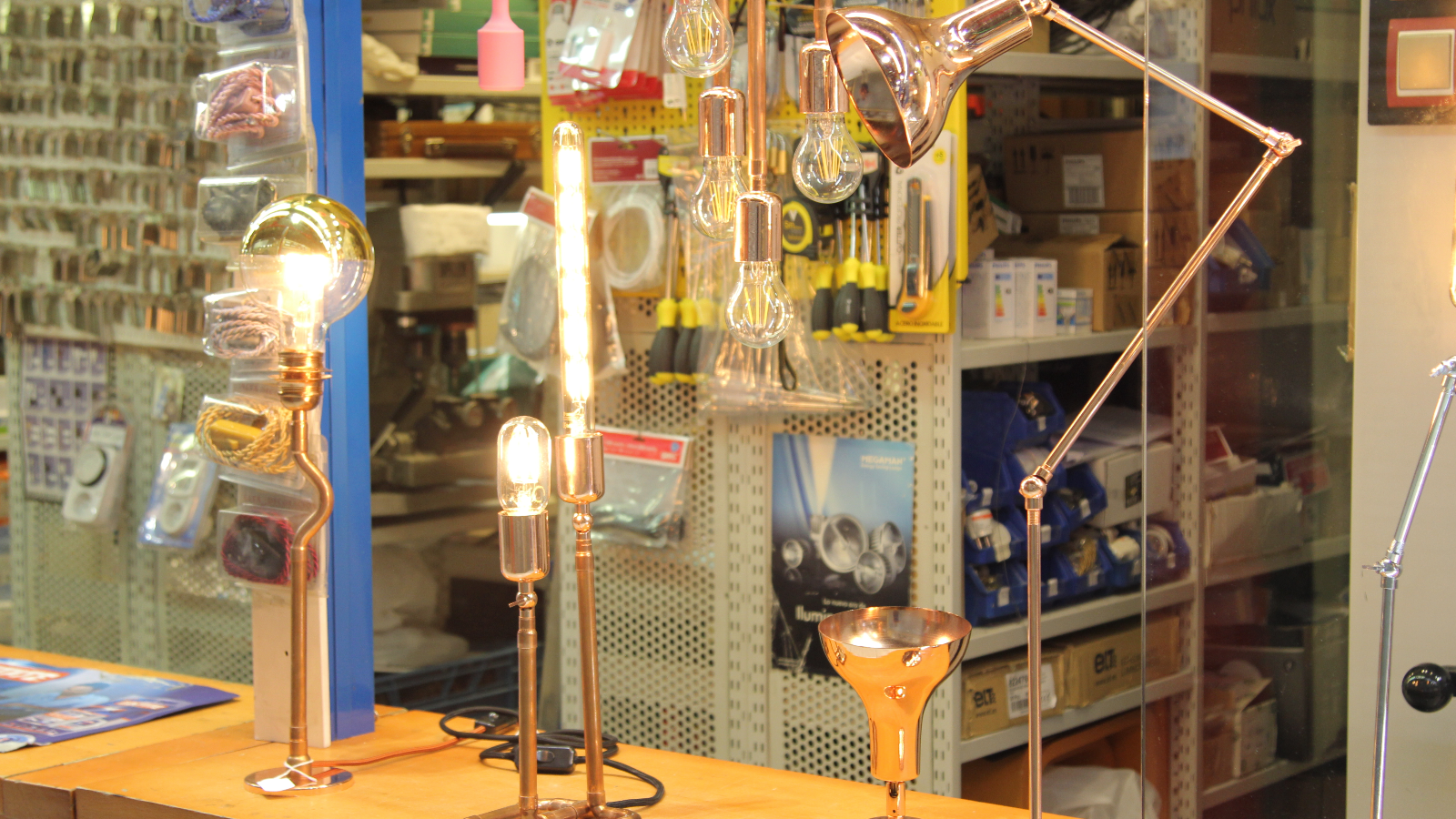 Resolvemos sus problemas eléctricos