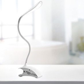 LAMPARA LED 3 w. RECARGABLE C/PINZA