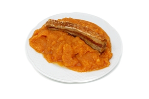 Patatas revolconas con torrezno